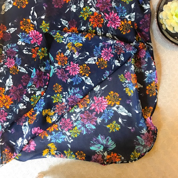 OLIVACEOUS Short sleeve floral tunic - Picture 3 of 5